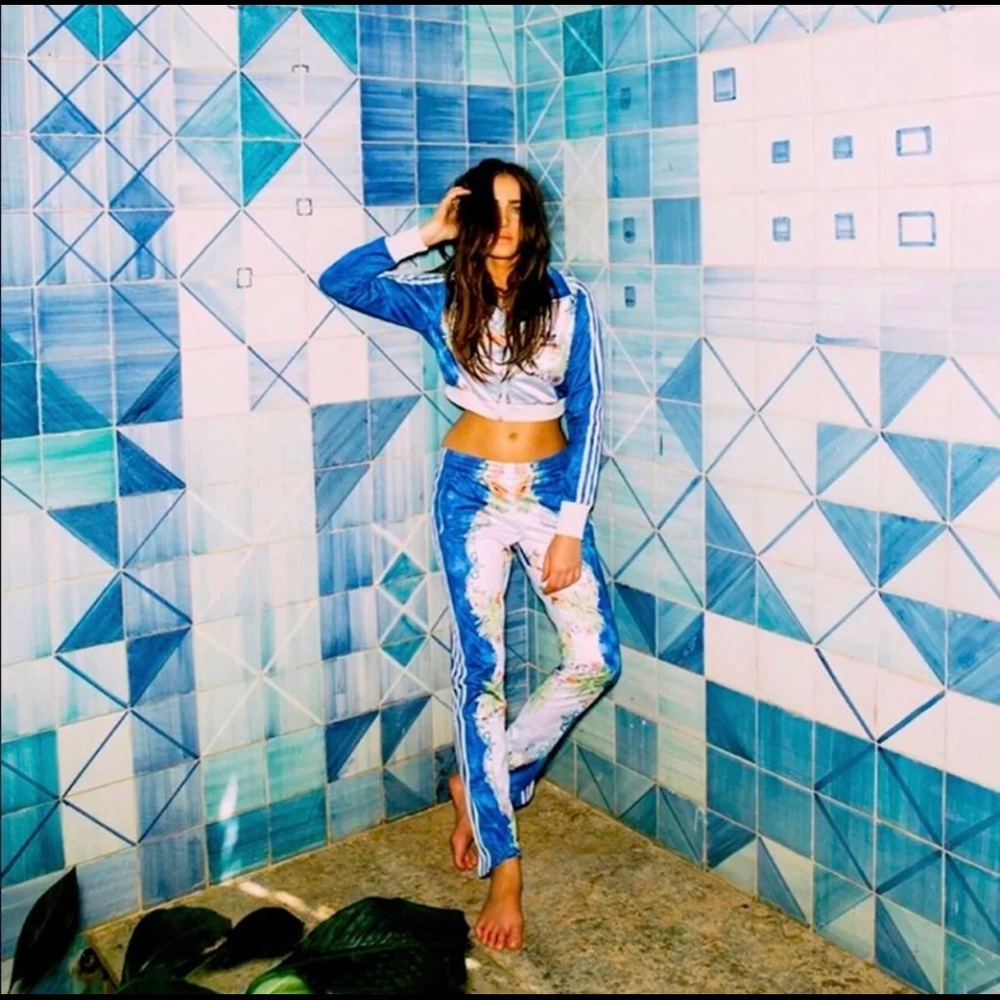 Hard to Find Adidas tracksuit!  Jacket/Medium; Pants/Large/Ships together
